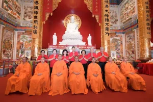 มูลนิธิป่อเต็กตึ๊ง จัดพิธีสวดเจริญพระพุทธมนต์ “ฉลองบรรลุธรรมหลวงปู่ไต้ฮง (ไต้ฮงกง) ” ในวันมหามงคลปฐมฤกษ์ 25 พฤษภาคม 69 เปิด “ศาลเจ้าไต้ฮงกงหยกขาว เฉลิมพระเกียรติ 72 พรรษา” อย่างเป็นทางการ